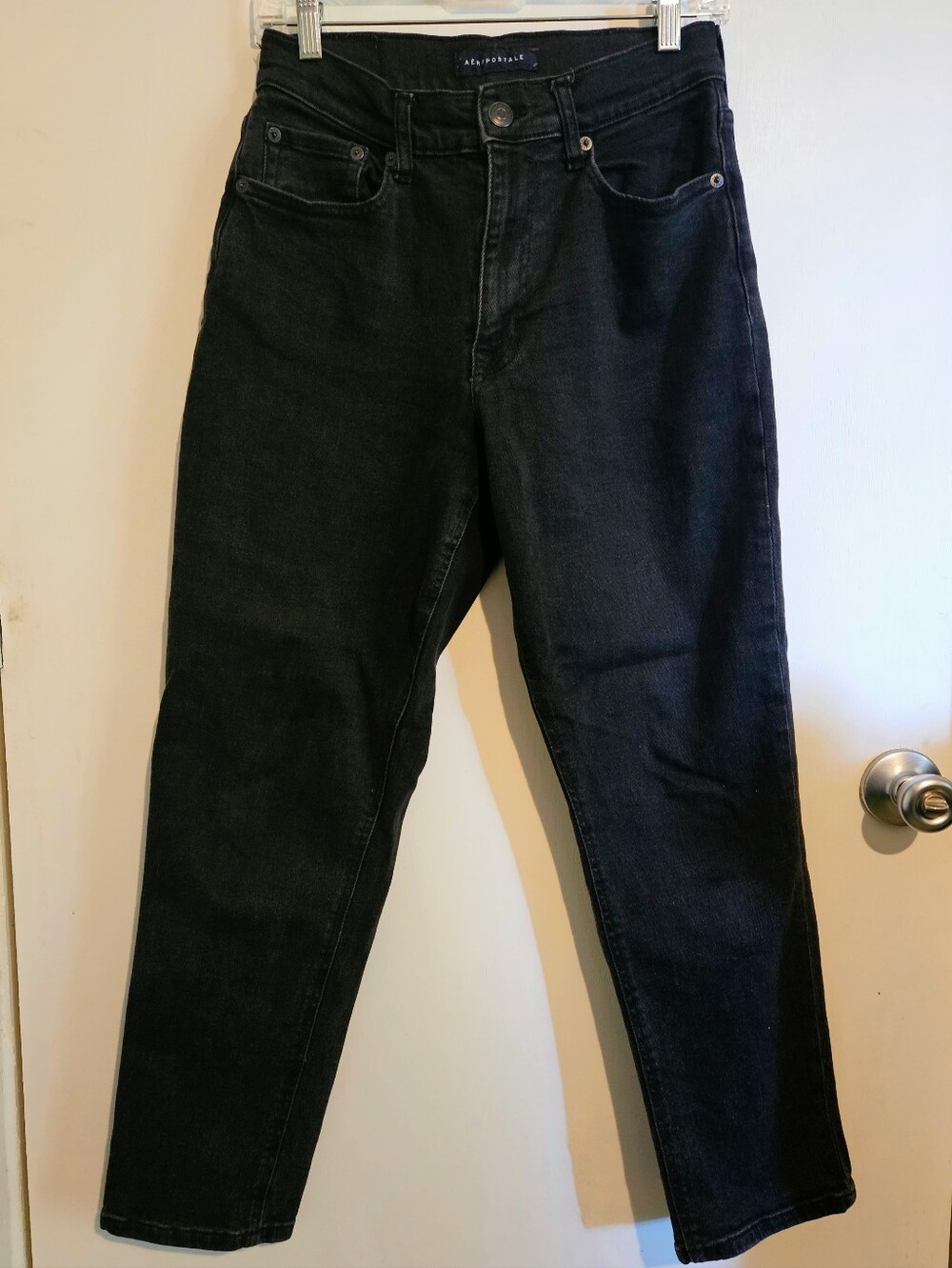Aéropostale Women’s 4 Regular Curvy Mom Jeans Black High Rise Denim